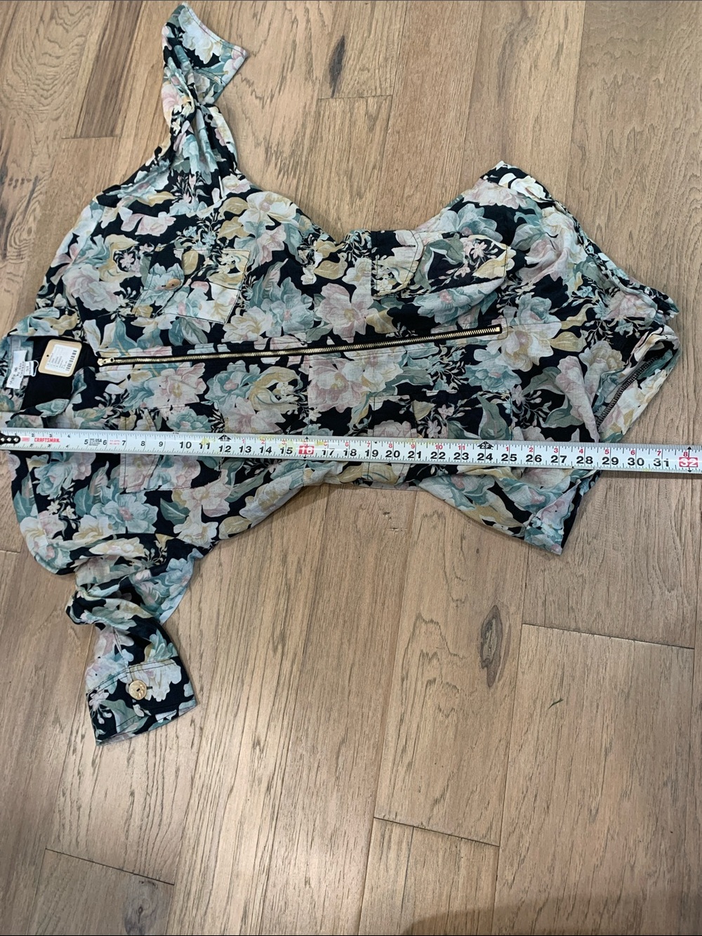 NWT We Are Kindred Floral Zip-Front Romper Size 4 - Picture 7 of 8
